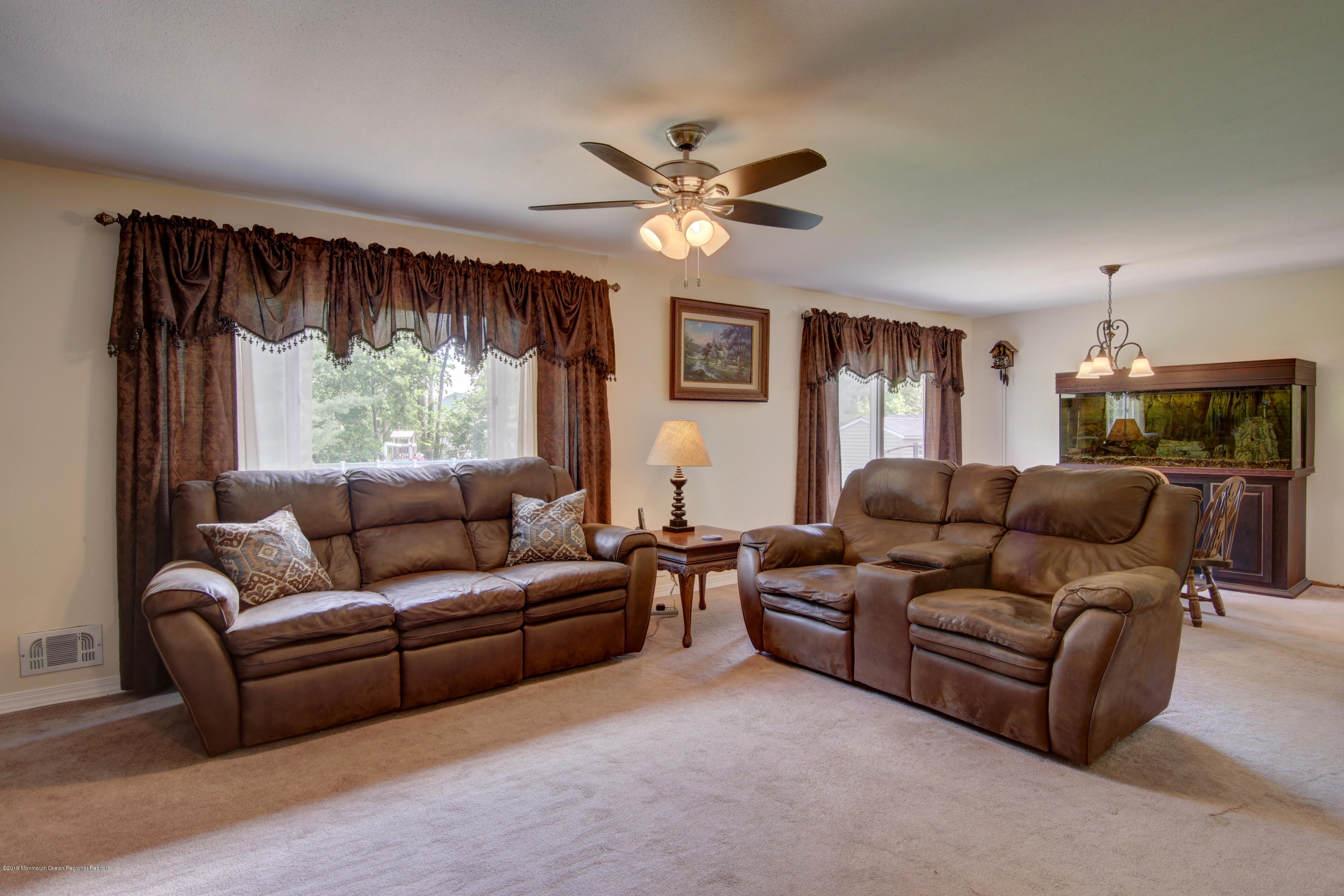 1 Cornwall Road Freehold, NJ 07728 - Photo 8 of 21 IMG_4982_3_4_5_6_7_8