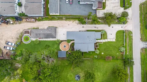 $1,195,000 | 2214 Hoskins Drive, Houston, TX 77080