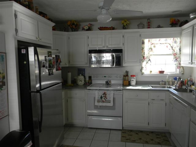 9537 Sullivan Drive Murrells Inlet, SC 29576 - Photo 3 of 5 Gallery Image 3