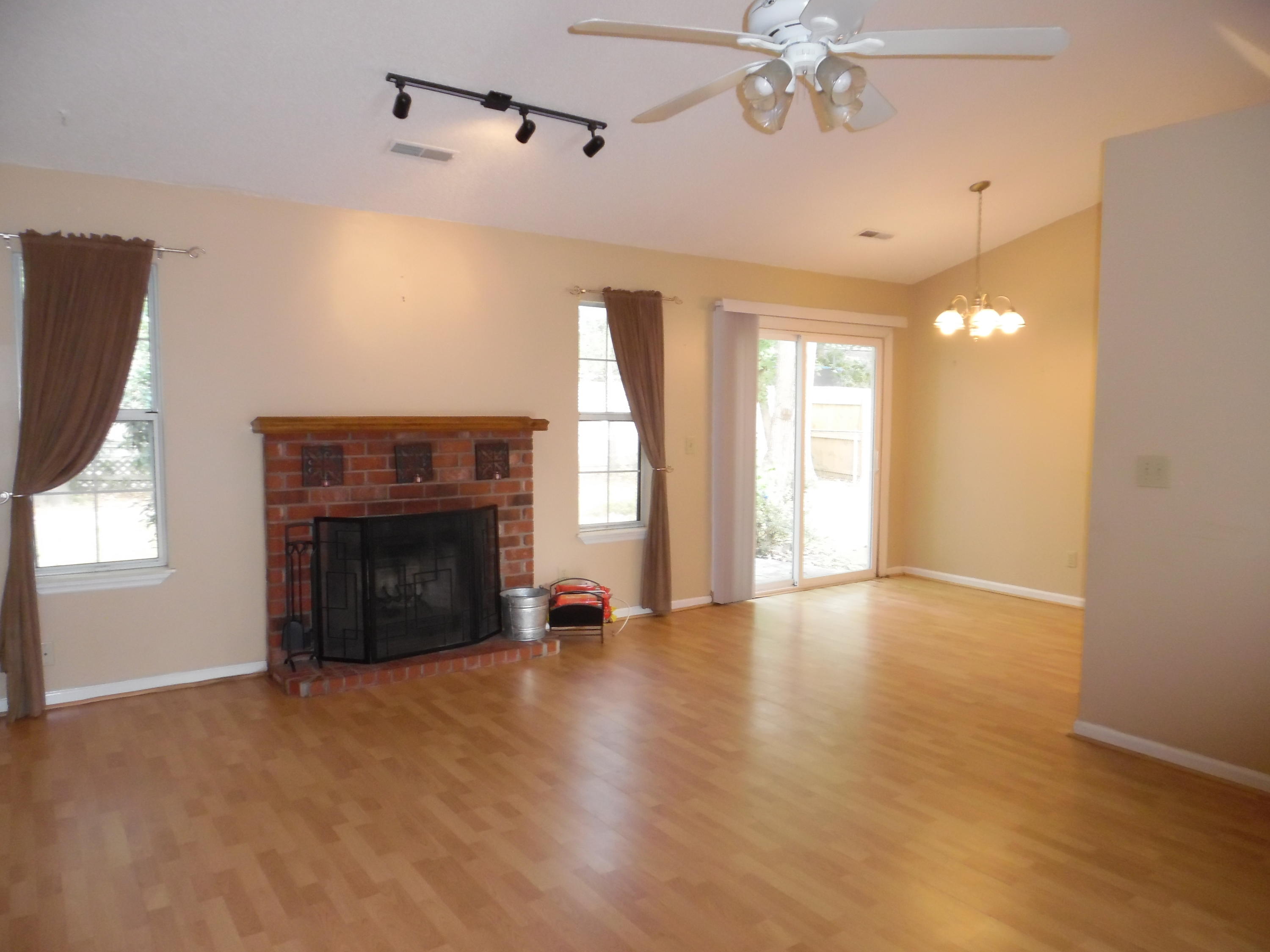 2422 Double Oak Road Charleston, SC 29414 - Photo 5 of 19 SAM_1274