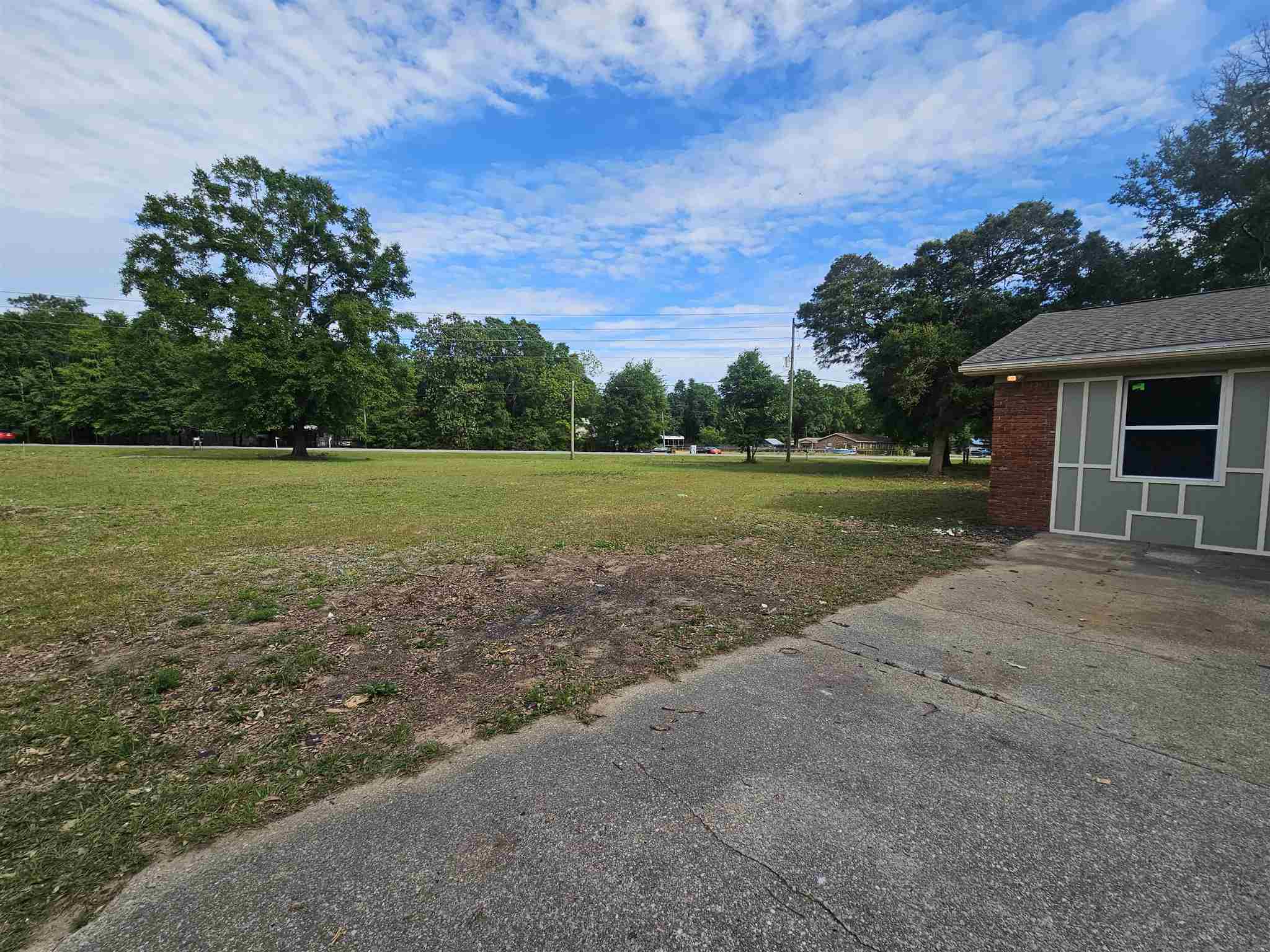 5549 Delona Road Milton, FL 32583 - Photo 3 of 18 Gallery Image 3