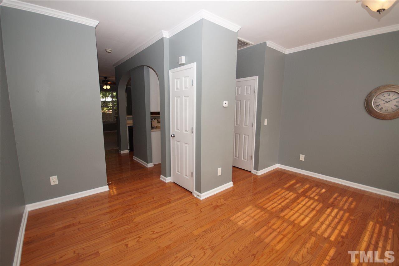 8266 City Loft Court Raleigh, NC 27613 - Photo 3 of 23