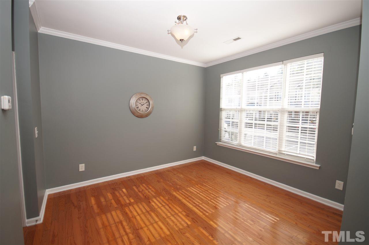 8266 City Loft Court Raleigh, NC 27613 - Photo 4 of 23