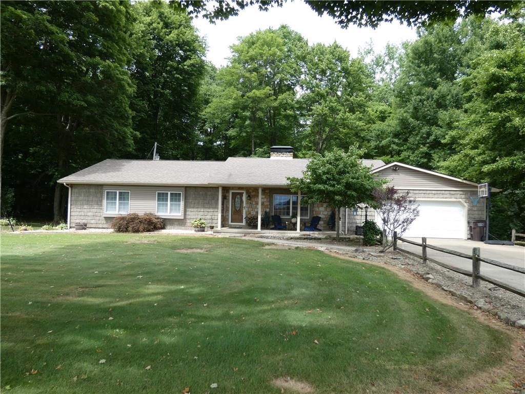 423 Cannery Road Mercer, PA 16137 - Photo 2 of 25