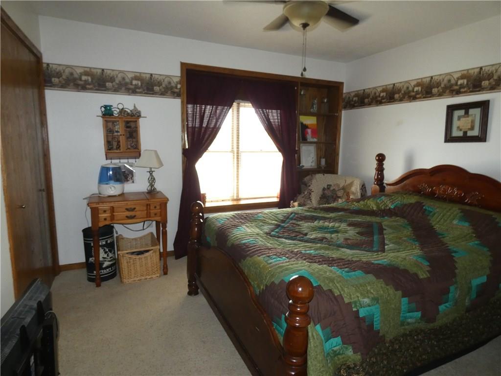 423 Cannery Road Mercer, PA 16137 - Photo 13 of 25