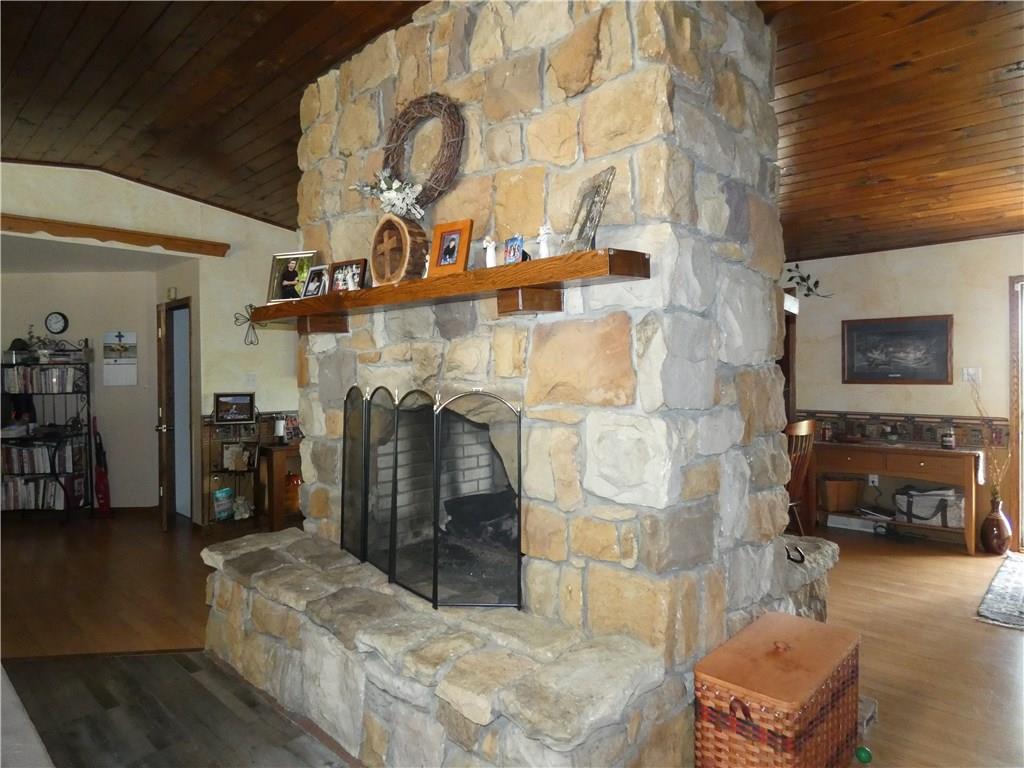 423 Cannery Road Mercer, PA 16137 - Photo 4 of 25