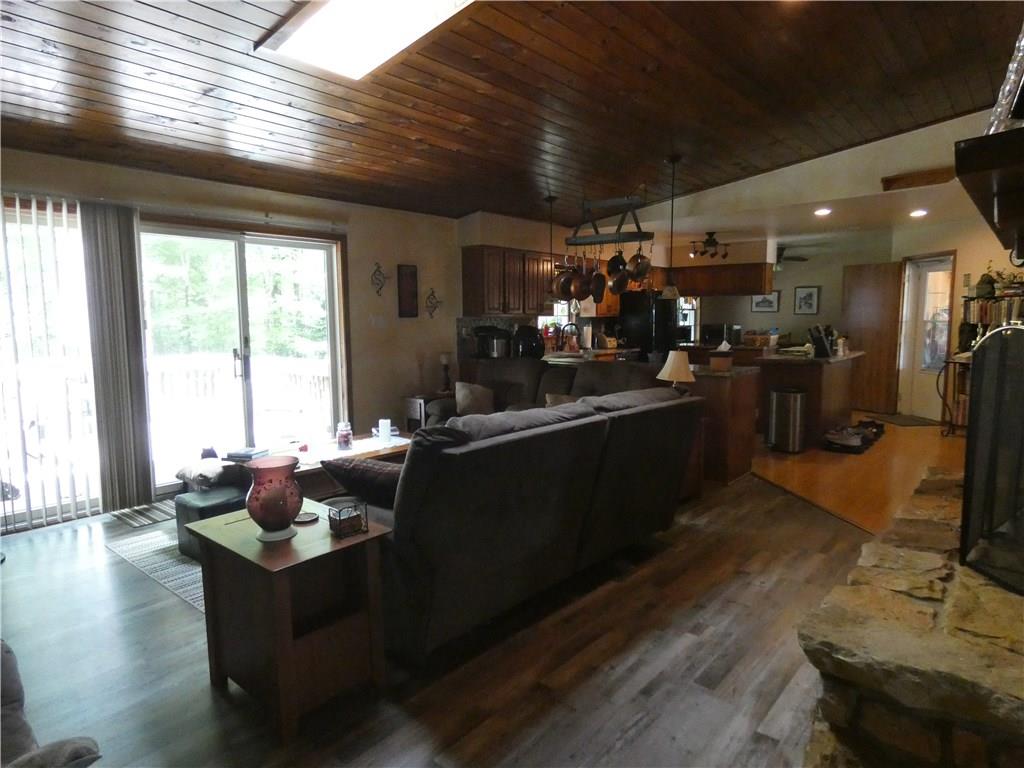 423 Cannery Road Mercer, PA 16137 - Photo 5 of 25