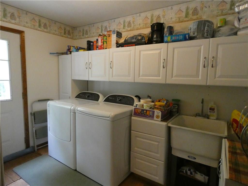 423 Cannery Road Mercer, PA 16137 - Photo 8 of 25