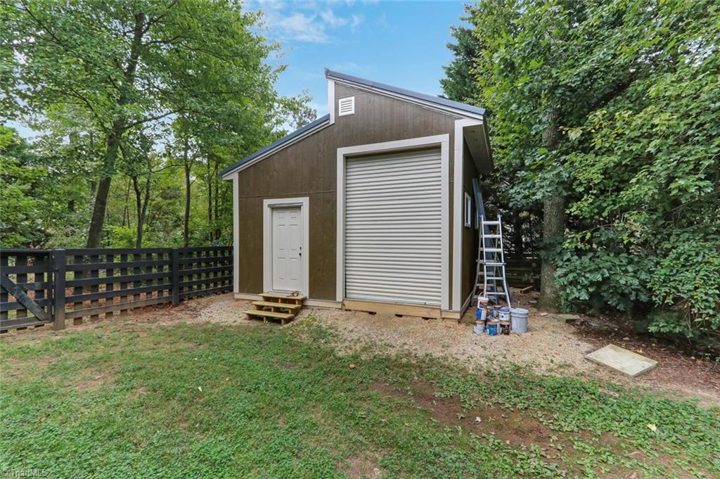 6800 Danbers Court Oak Ridge, NC 27310 - Photo 22 of 23