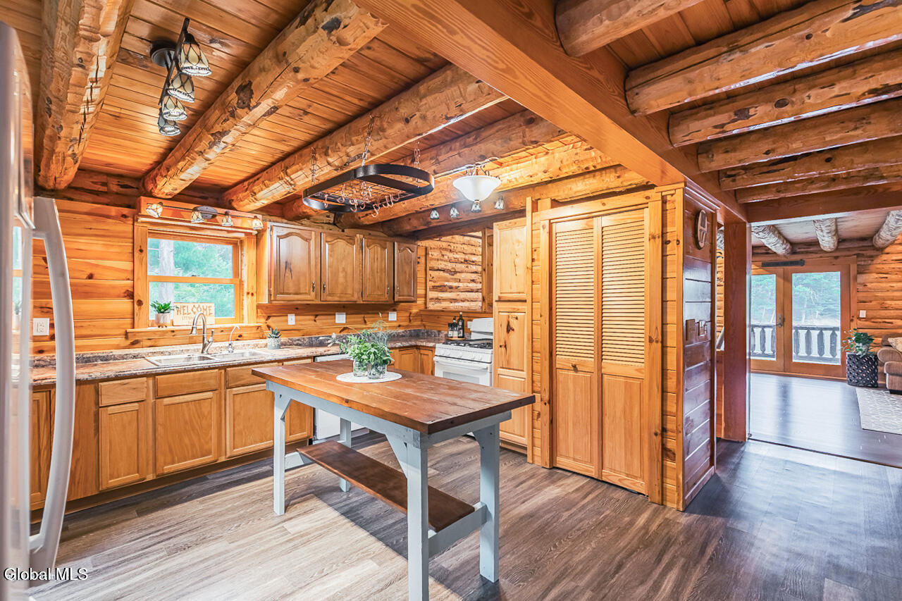 177 Shore Road Pattersonville, NY 12137 - Photo 8 of 38 Shore Rd. 8