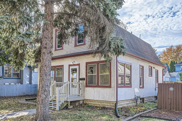 $2,299 | 3715 North Lyndale Avenue, Minneapolis, MN 55412