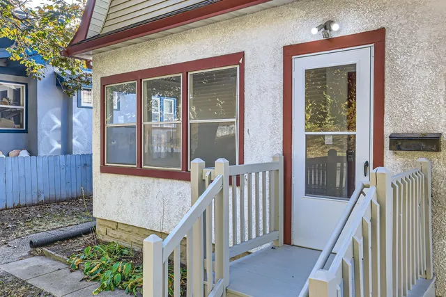 $2,299 | 3715 North Lyndale Avenue, Minneapolis, MN 55412