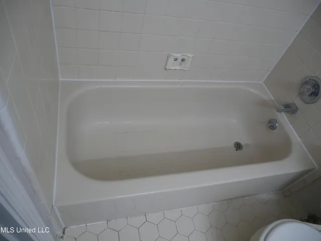 $1,695 | 7609 Clarkfield Place, Southaven, MS 38671