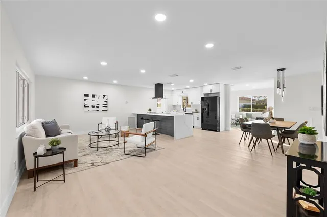 $2,900 | 105 12th Street Southwest, Ruskin, FL 33570