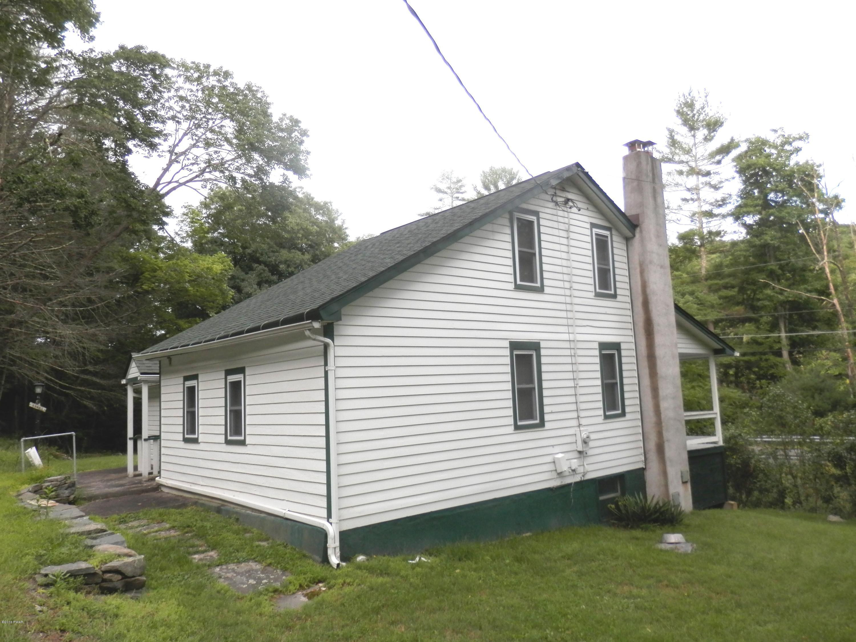 140 Hotel Road Hawley, PA 18428 - Photo 9 of 24 Side View 2