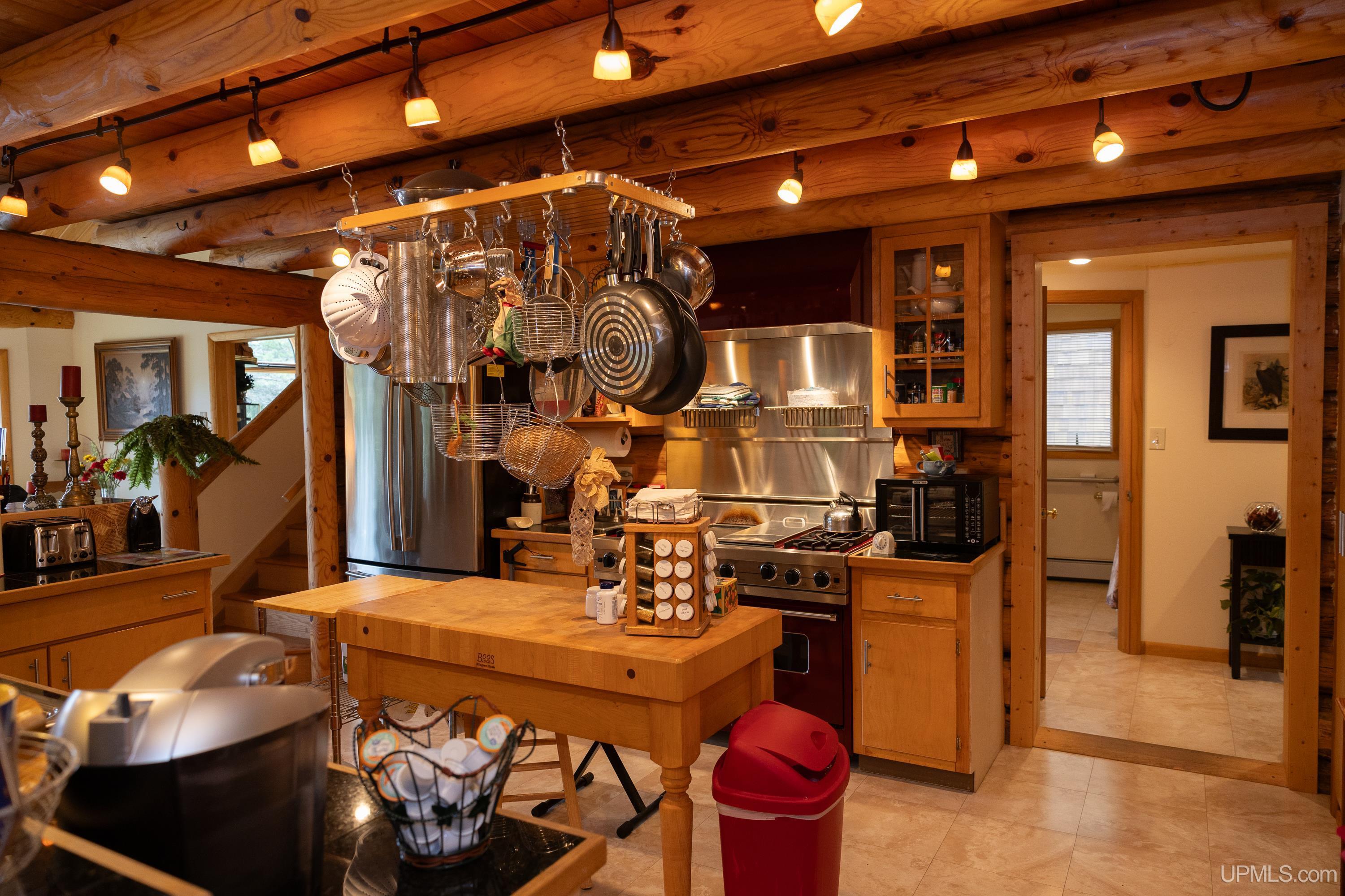 13784 River Road Republic, MI 49879 - Photo 13 of 47 Gallery Image 13