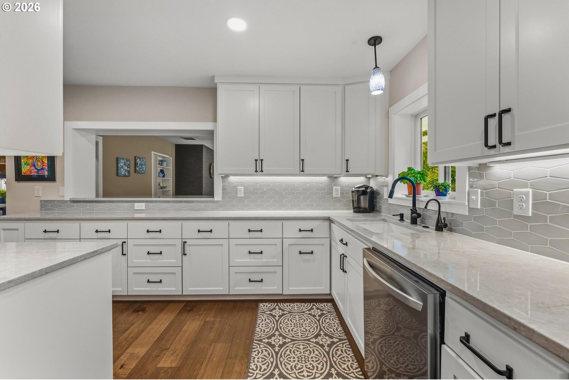 8700 Southwest Birchwood Road Portland, OR 97225 - Photo 17 of 48 Gallery Image 17