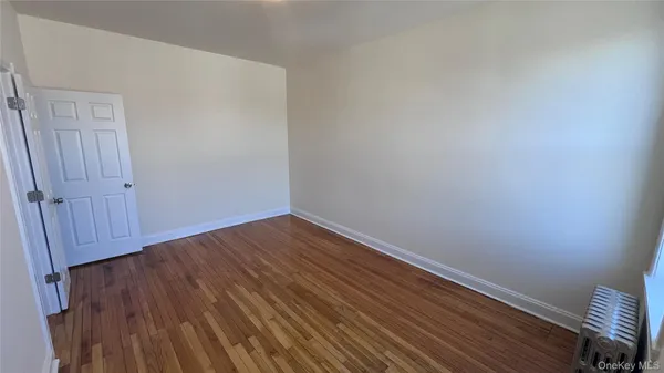 $2,090 | 164-18 43rd Avenue, Unit C2 | Flushing