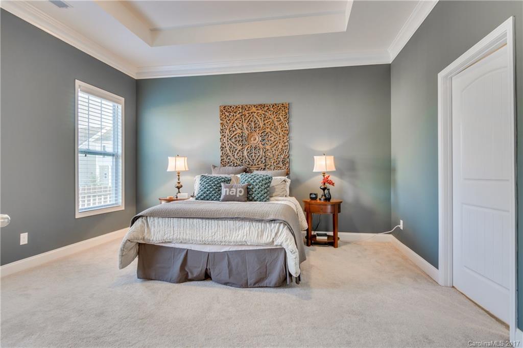 9002 Inverness Bay Road Charlotte, NC 28278 - Photo 14 of 24 Gallery Image 14