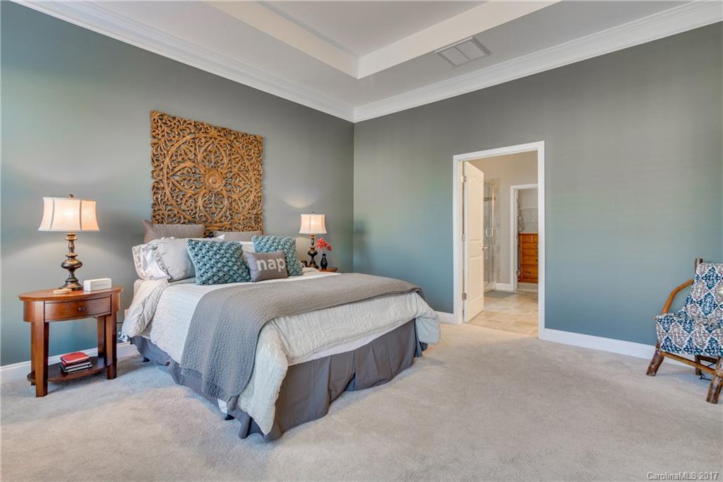 9002 Inverness Bay Road Charlotte, NC 28278 - Photo 15 of 24 Gallery Image 15