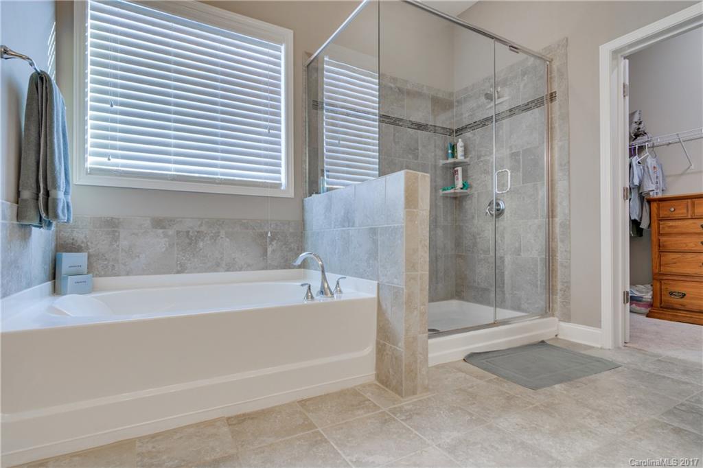 9002 Inverness Bay Road Charlotte, NC 28278 - Photo 17 of 24 Gallery Image 17