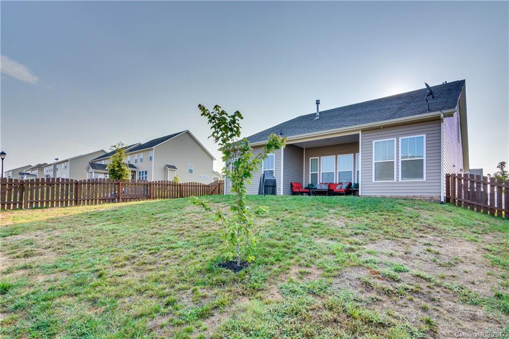 9002 Inverness Bay Road Charlotte, NC 28278 - Photo 23 of 24 Gallery Image 23