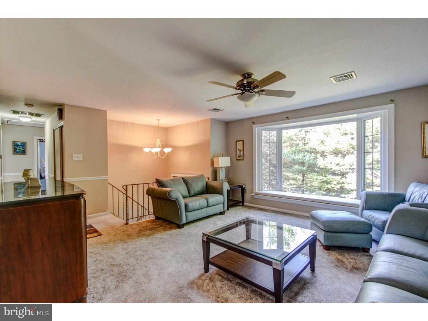 266 Mill Road Quakertown, PA 18951 - Photo 4 of 24 Living Room