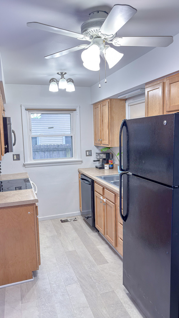 1709 West William Street Champaign, IL 61821 - Photo 9 of 20