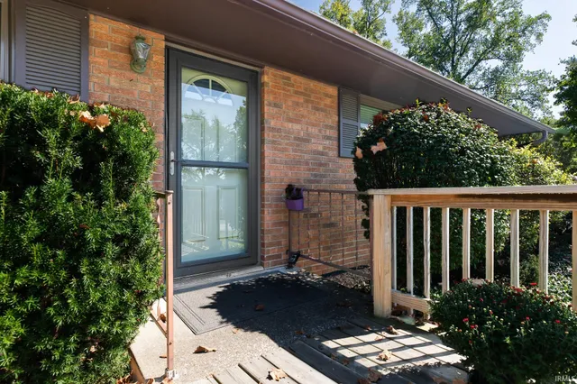 $265,000 | 2845 South Brookside Drive, Bloomington, IN 47401