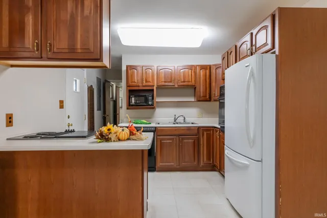 $265,000 | 2845 South Brookside Drive, Bloomington, IN 47401