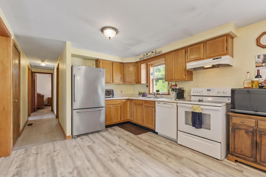 31 Brookside Road Orange, MA 01364 - Photo 22 of 41