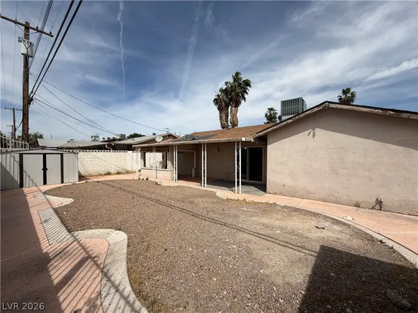 $1,795 | 1804 Kassabian Avenue, Las Vegas, NV 89104