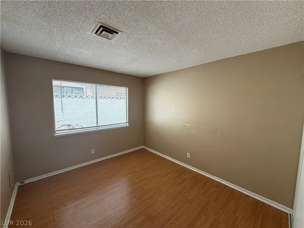 $1,795 | 1804 Kassabian Avenue, Las Vegas, NV 89104