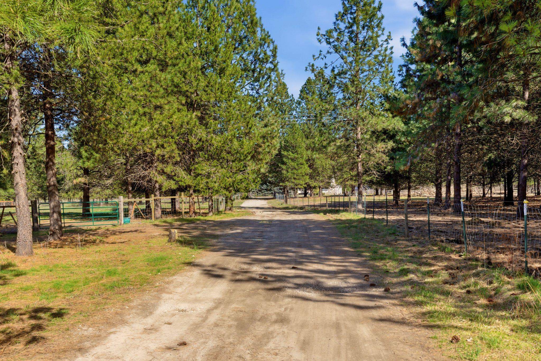 28411 North Short Road Deer Park, WA 99006 - Photo 32 of 33 Gallery Image 32