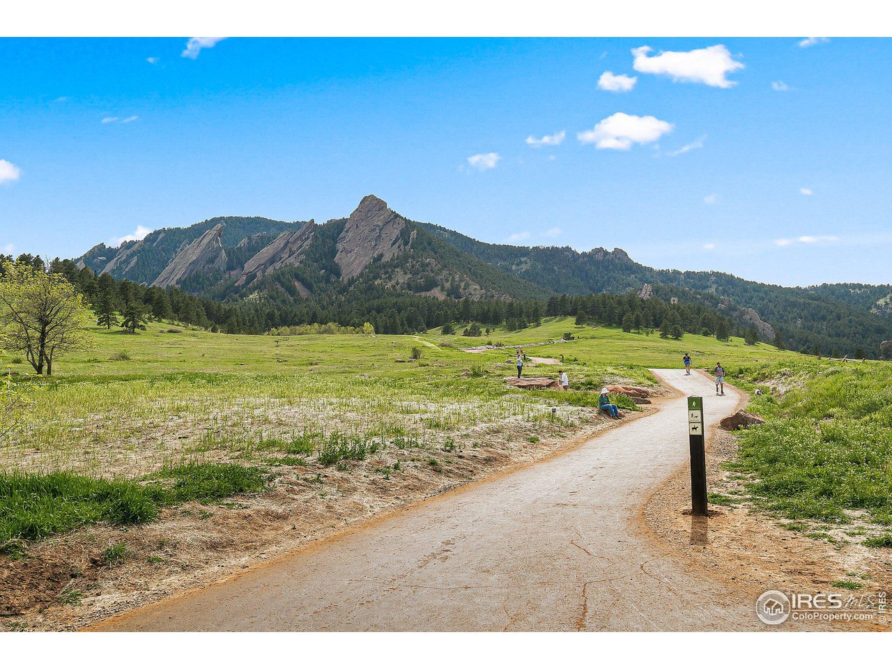 800 Grant Place Boulder, CO 80302 - Photo 37 of 40 Located just one block from Chautauqua and miles of open space trails this home's location is ideal for exploring the breathtaking landscape