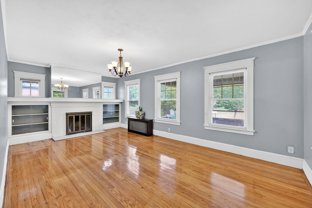 850-852 Sumner Avenue Springfield, MA 01108 - Photo 3 of 31