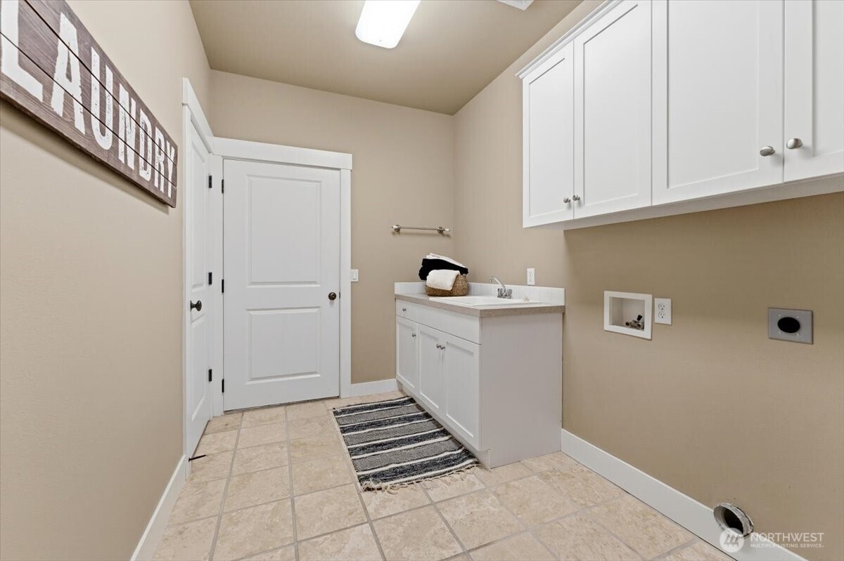 105 Pickens Street Wenatchee, WA 98801 - Photo 24 of 34
