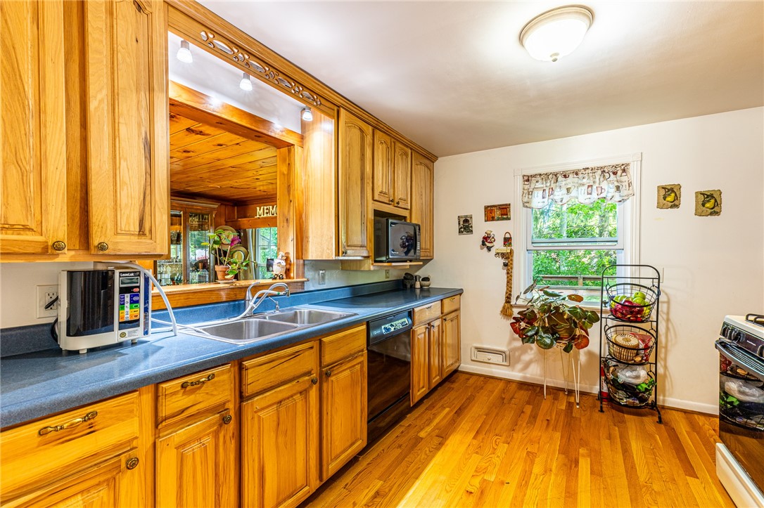 4 Charmaine Road Chili, NY 14624 - Photo 7 of 28