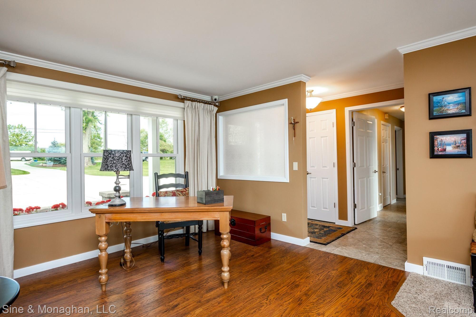 1103 River Road St. Clair, MI 48079 - Photo 40 of 75 42 DESK IN GREAT RM 1103 River Rd.jpg