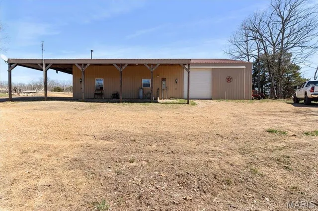 $750,000 | 2480 County Road 317, Ava, MO 65608