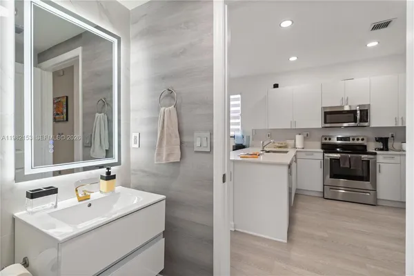 $3,800 | 28500 Southwest 133rd Path, Unit 28500, Homestead, FL 33033