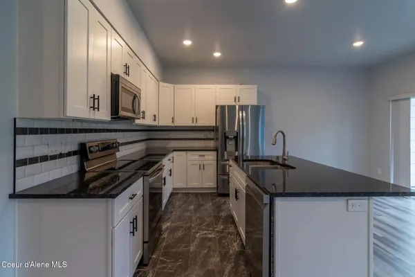 $1,495,000 | 12402 East Broadway Avenue, Spokane Valley, WA 99216