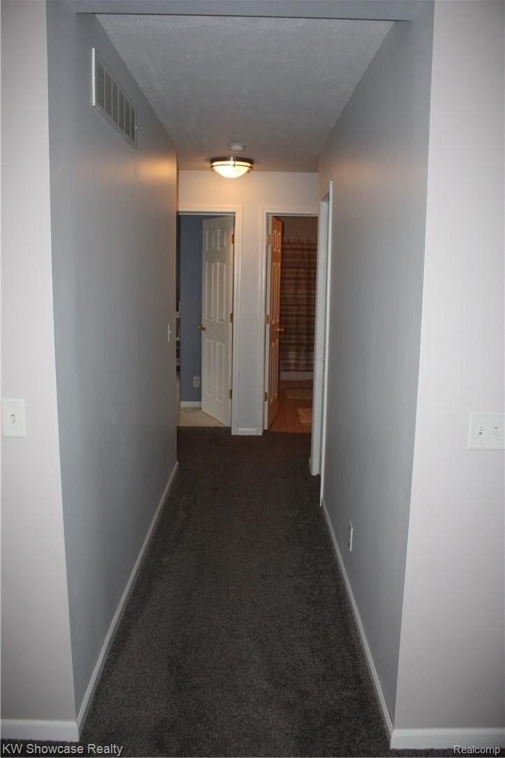 6220 Atlas Road Grand Blanc, MI 48439 - Photo 13 of 51 IMG_7808.JPG