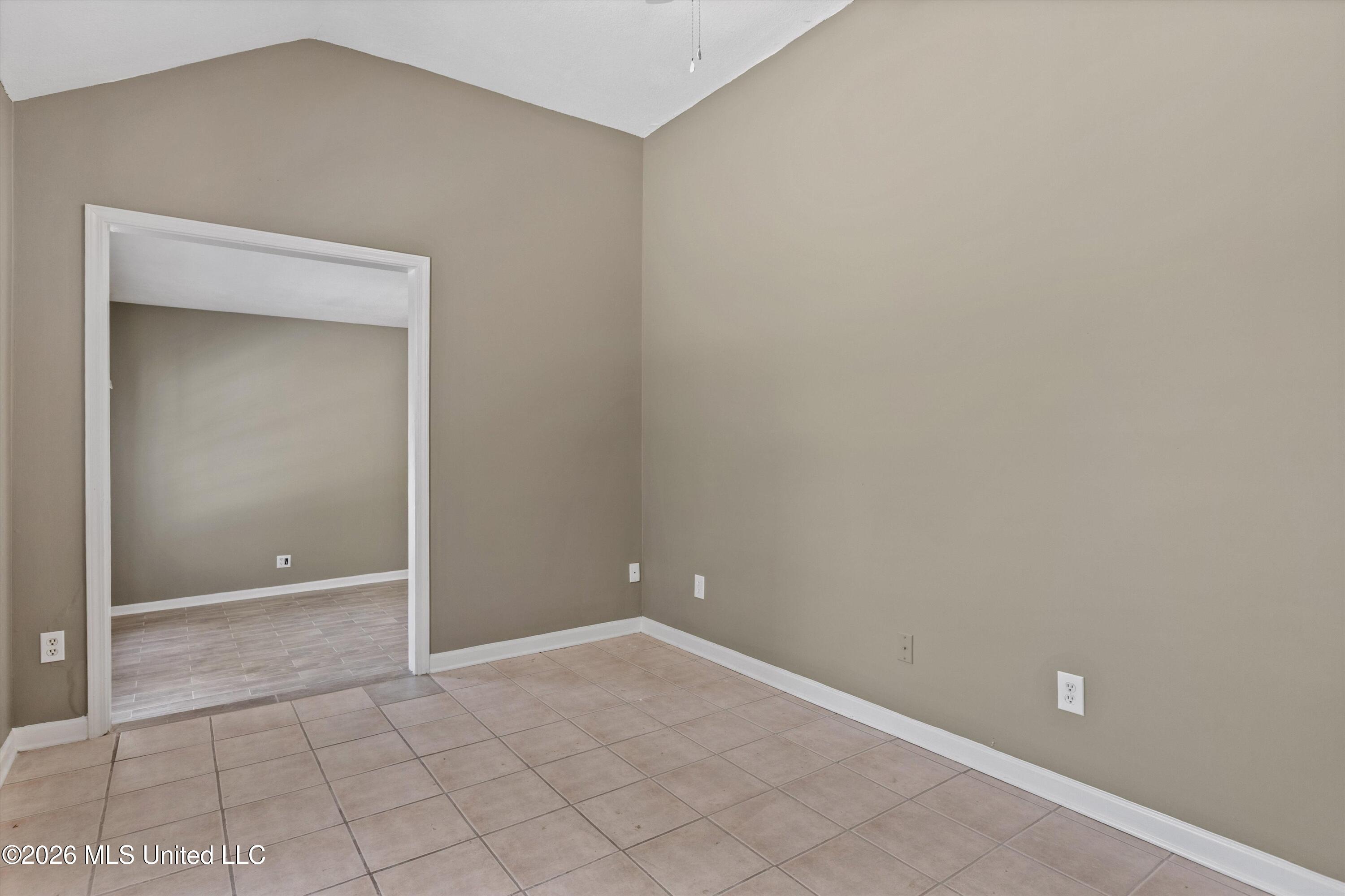 162 Forest Hill Road Byhalia, MS 38611 - Photo 7 of 28 07-162 Forest Hill Rd - 007