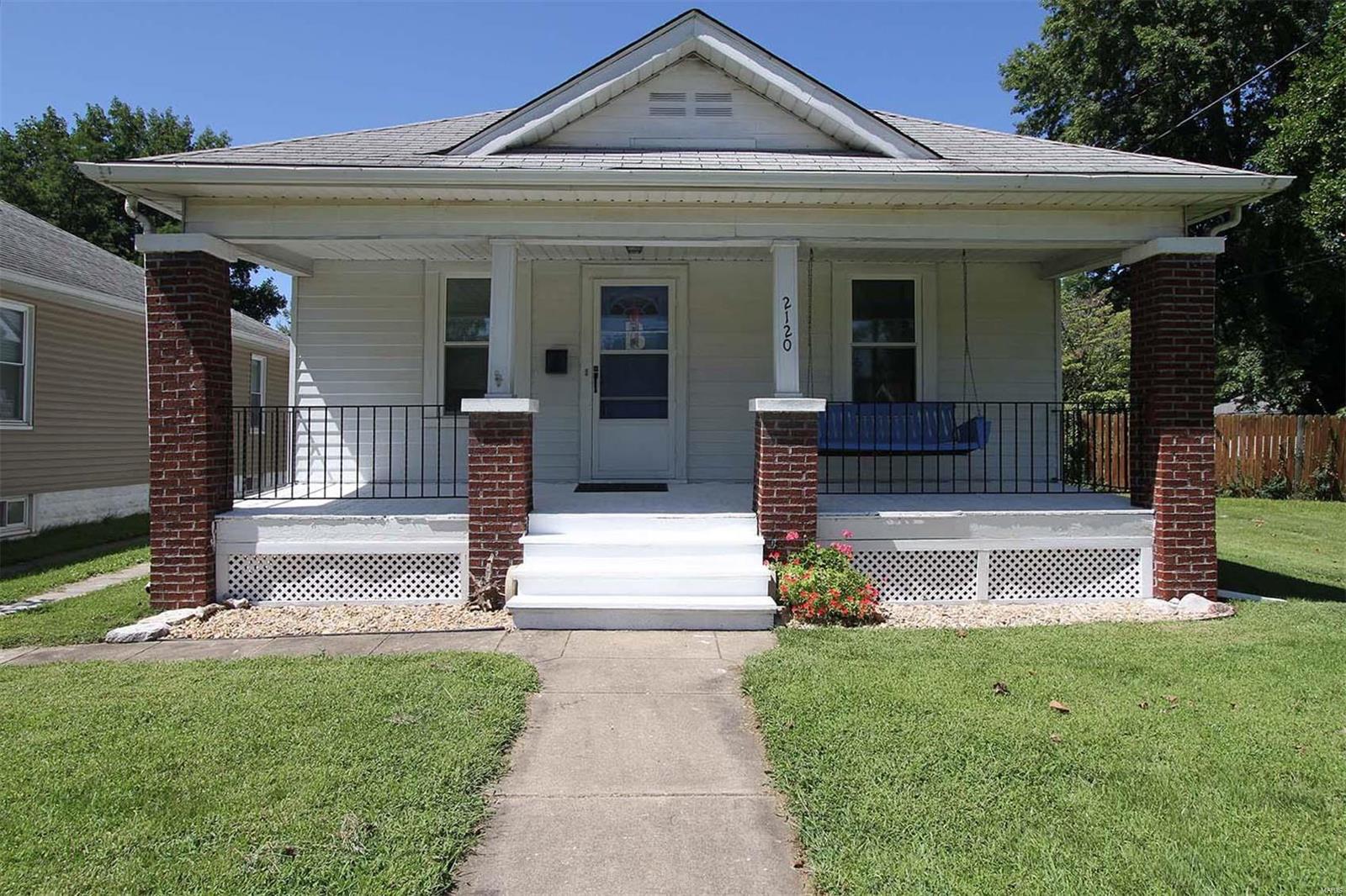 2120 State Street Alton, IL 62002 - Photo 1 of 14