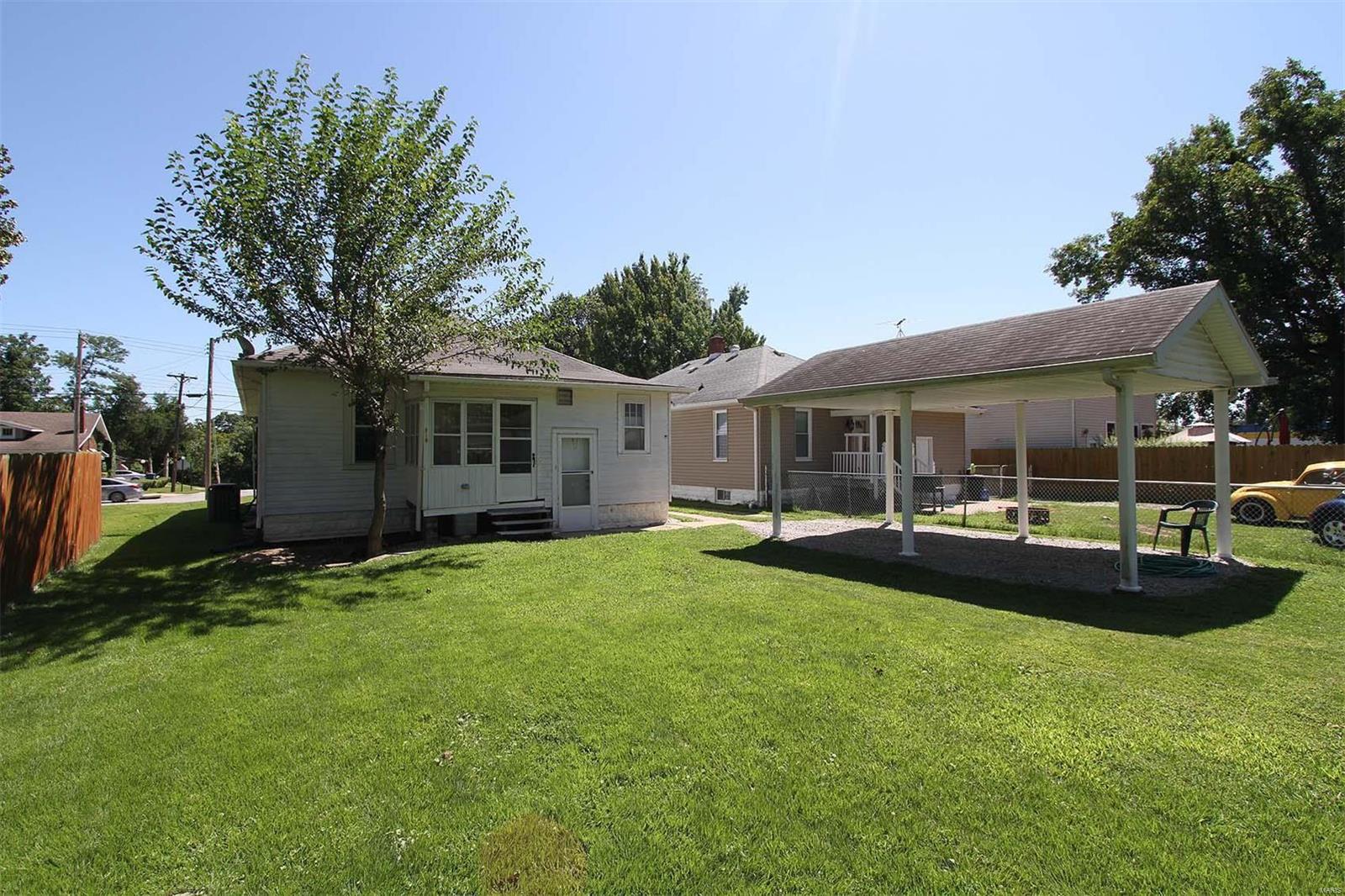 2120 State Street Alton, IL 62002 - Photo 4 of 14