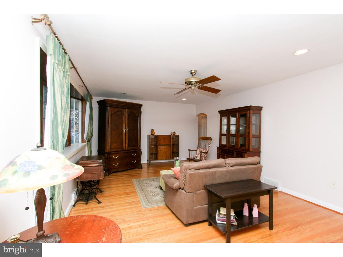 109 Cooper Road Voorhees, NJ 08043 - Photo 5 of 18 Living Room