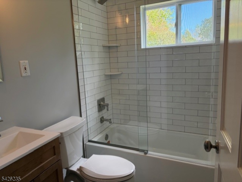 37 Kensington Road Madison, NJ 07940 - Photo 12 of 15