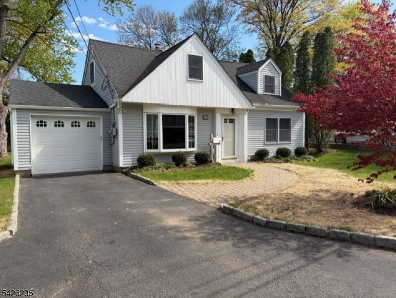 37 Kensington Road Madison, NJ 07940 - Photo 2 of 15