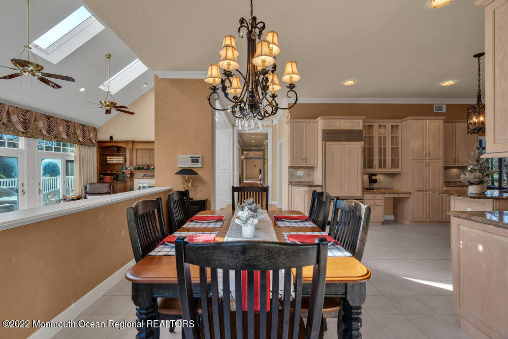 6 Shawnee Court Colts Neck, NJ 07722 - Photo 21 of 89 17